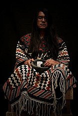 El mexicano Ignacio Netzahualcoyotl lleva su visión del textil tradicional al International Folk Art Market